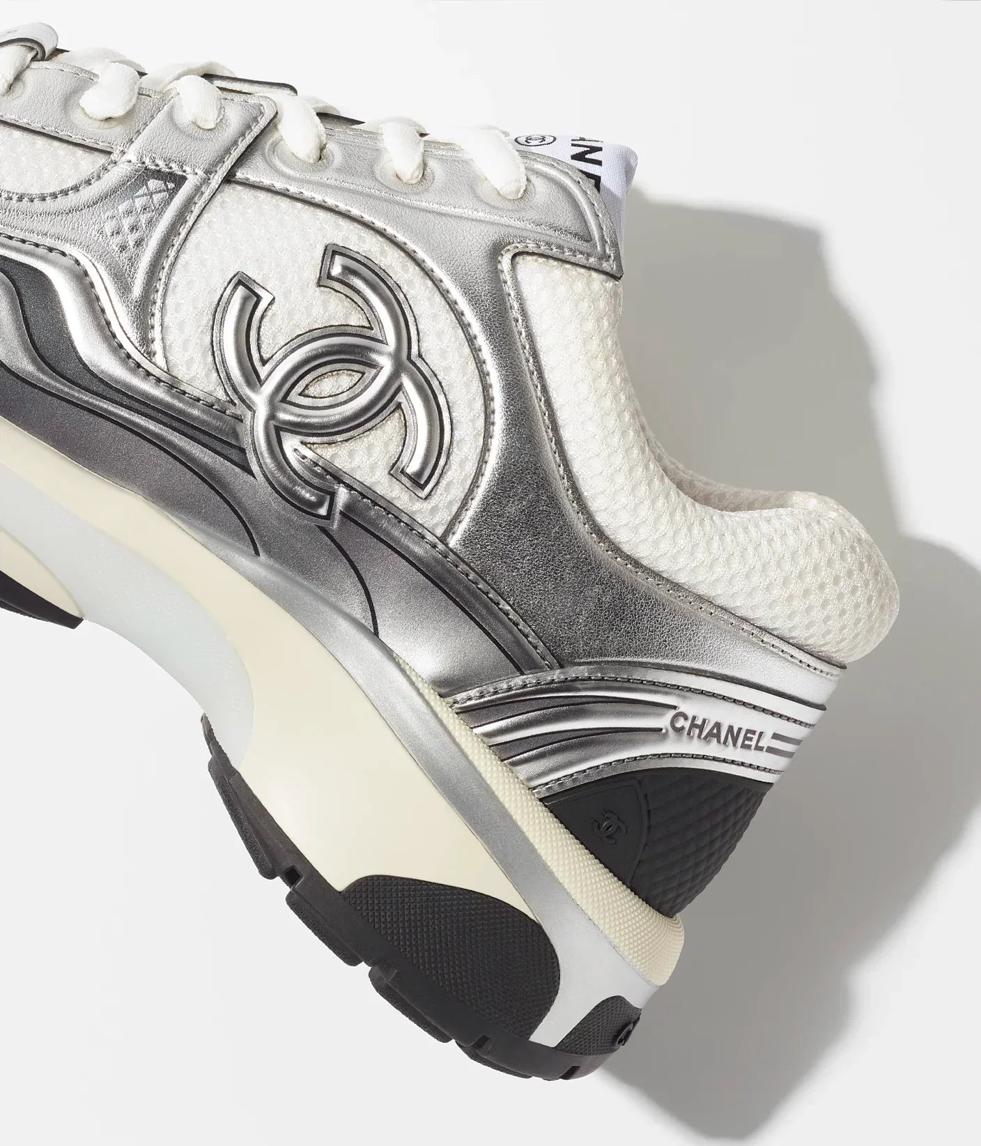 CC SILVER SNEAKER